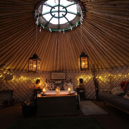 Glamping On The Hill Hotell Mells Exteriör bild