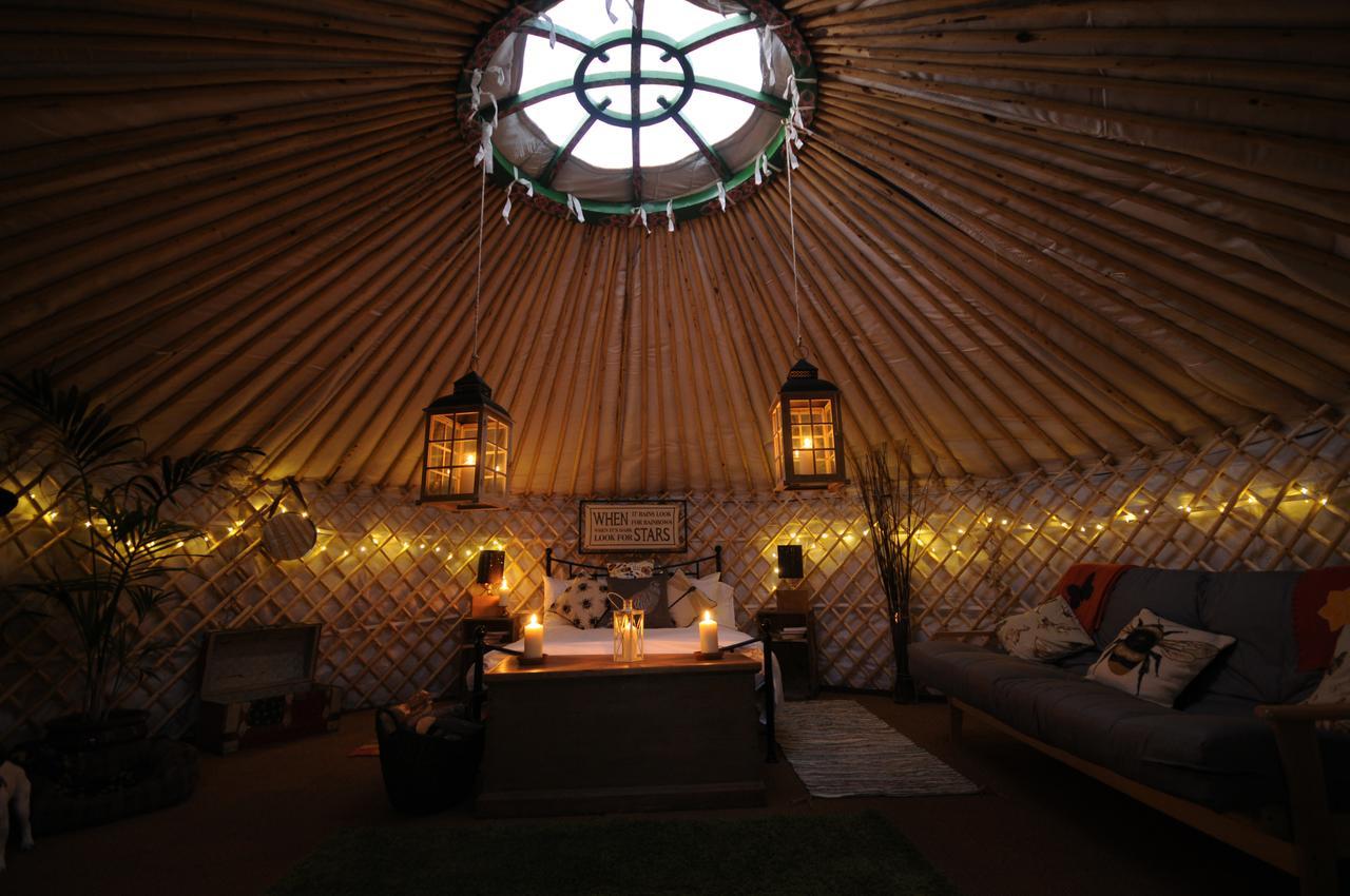 Glamping On The Hill Hotell Mells Exteriör bild