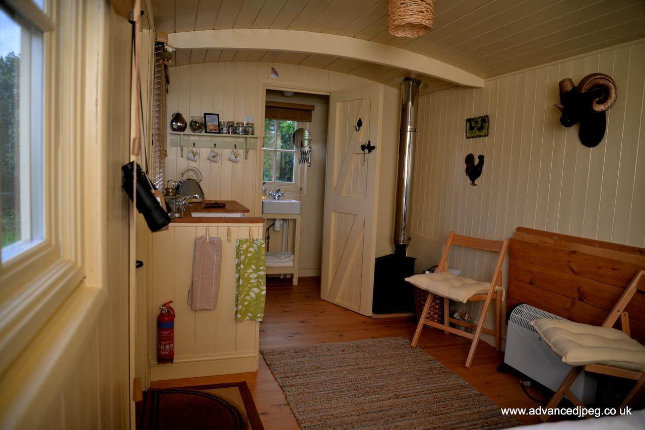 Glamping On The Hill Hotell Mells Exteriör bild